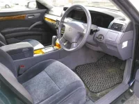 Nissan GLORIA лот № 8309 оценка 3  с аукциона в Японии 2