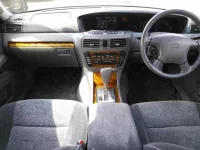 Nissan GLORIA лот № 8309 оценка 3  с аукциона в Японии 7