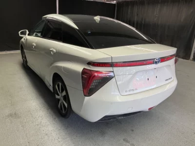 Toyota MIRAI  с аукциона в Японии