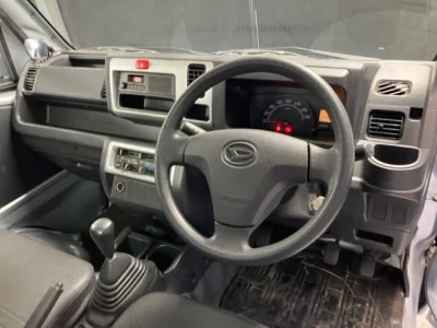 Daihatsu HIJET TRUCK  с аукциона в Японии
