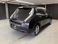 Nissan LEAF лот № 2028 оценка 3.5  с аукциона в Японии 5