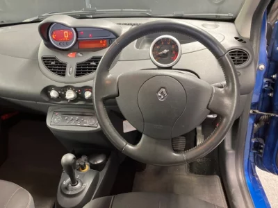 Renault TWINGO  с аукциона в Японии