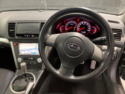 Subaru LEGACY B4  с аукциона в Японии