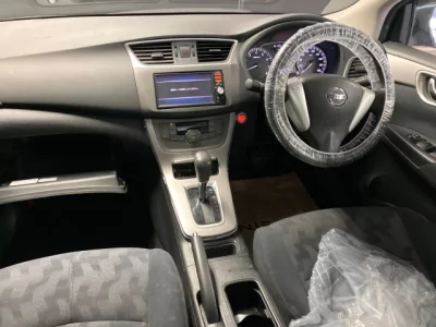 Nissan SYLPHY  с аукциона в Японии