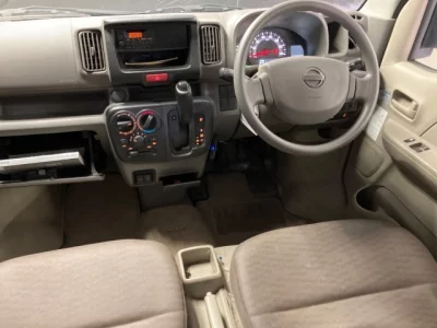 Nissan CLIPPER VAN