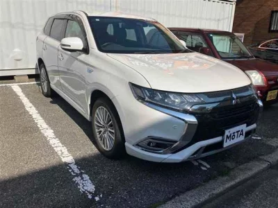 Mitsubishi OUTLANDER PHEV