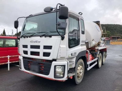 Isuzu GIGA  с аукциона в Японии