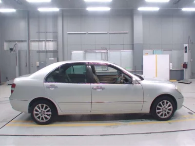 Toyota BREVIS  с аукциона в Японии