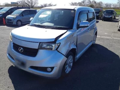 Toyota bB