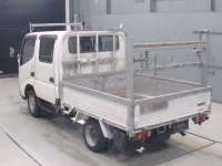 Toyota DYNA лот № 30007 оценка 3  с аукциона в Японии 5