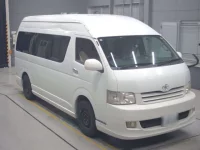 Toyota HIACE VAN лот № 70040 оценка 3  с аукциона в Японии 4