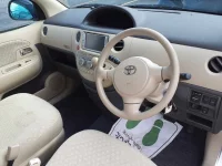 Toyota SIENTA лот № 70061 оценка R  с аукциона в Японии 6