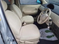 Toyota SIENTA лот № 70061 оценка R  с аукциона в Японии 7