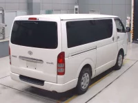 Toyota HIACE VAN лот № 10027 оценка 3  с аукциона в Японии 1