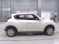 Nissan JUKE лот № 30234 оценка 3.5  с аукциона в Японии 2