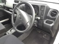 Toyota PROBOX лот № 30224 оценка 5  с аукциона в Японии 6