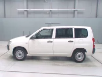 Toyota PROBOX лот № 30224 оценка 5  с аукциона в Японии 3