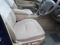 Toyota PROGRES лот № 30237 оценка 4  с аукциона в Японии 7