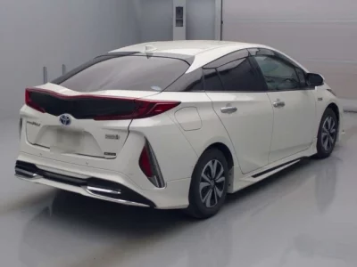 Toyota PRIUS PHV