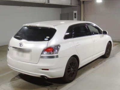 Toyota Mark X Zio