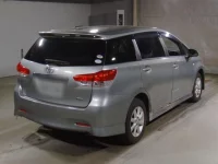 Toyota WISH лот № 490 оценка R  с аукциона в Японии 1