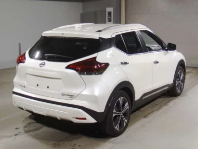Nissan KICKS