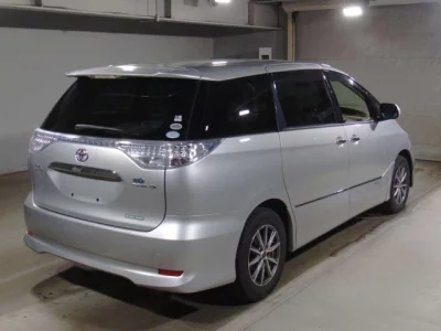 Toyota ESTIMA HYBRID