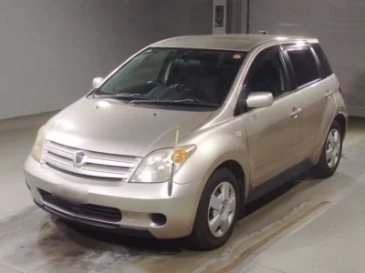 Toyota IST