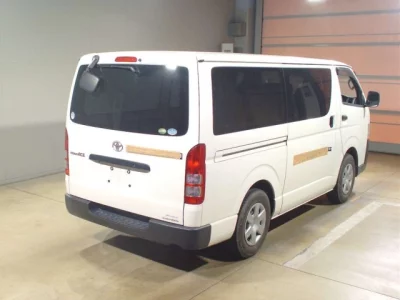 Toyota REGIUS ACE VAN