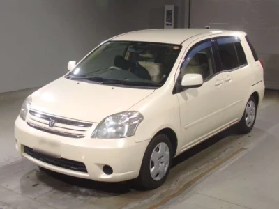 Toyota RAUM