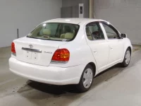 Toyota PLATZ лот № 301 оценка RA  с аукциона в Японии 1