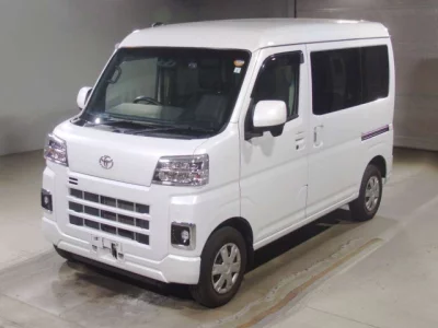 Toyota PIXIS VAN  с аукциона в Японии