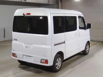 Toyota PIXIS VAN  с аукциона в Японии