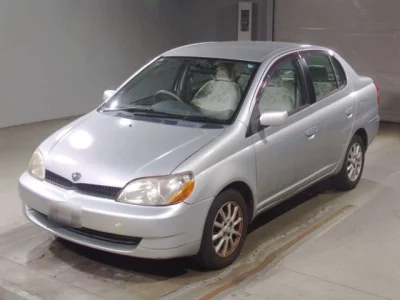 Toyota PLATZ  с аукциона в Японии