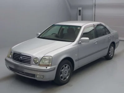 Toyota PROGRES  с аукциона в Японии