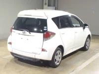 Toyota RACTIS лот № 4824 оценка 4.5  с аукциона в Японии 1