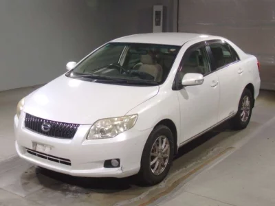 Toyota COROLLA AXIO  с аукциона в Японии