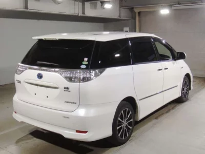 Toyota Estima Hybrid