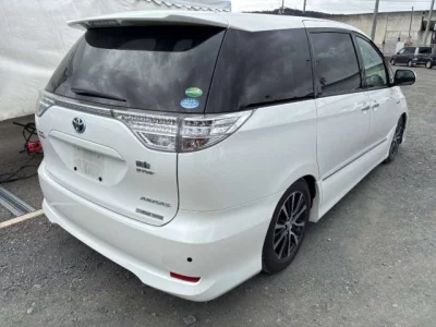 Toyota Estima Hybrid