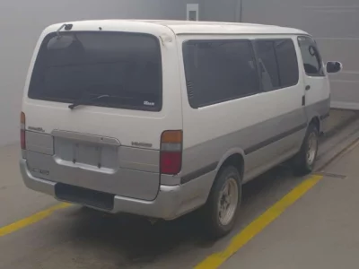 Toyota HIACE VAN  с аукциона в Японии
