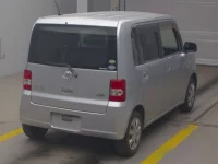 Toyota PIXIS SPACE лот № 4182 оценка 4  с аукциона в Японии 1