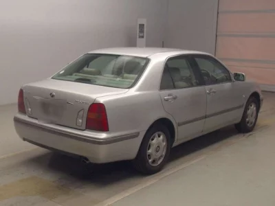 Toyota PROGRES  с аукциона в Японии