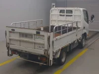 Toyota DYNA лот № 63503 оценка 3.5  с аукциона в Японии 1