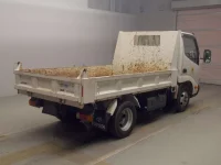 Toyota DYNA лот № 76302 оценка 3  с аукциона в Японии 1