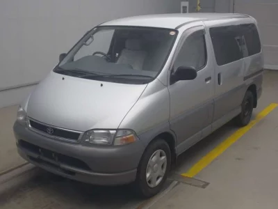 Toyota GRANVIA  с аукциона в Японии
