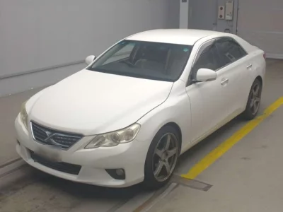 Toyota MARK X  с аукциона в Японии