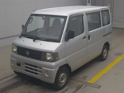 Nissan CLIPPER VAN