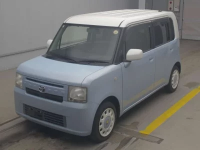 Toyota Pixis Space