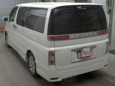 Nissan ELGRAND