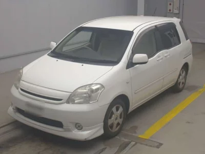 Toyota RAUM